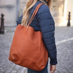 Penelope Tote Bag 19 Penelope Tote Bag -Caval Riding Apparel Shop 936200014 French.EQ Penelope Tote.Bag Front.3 Brandy